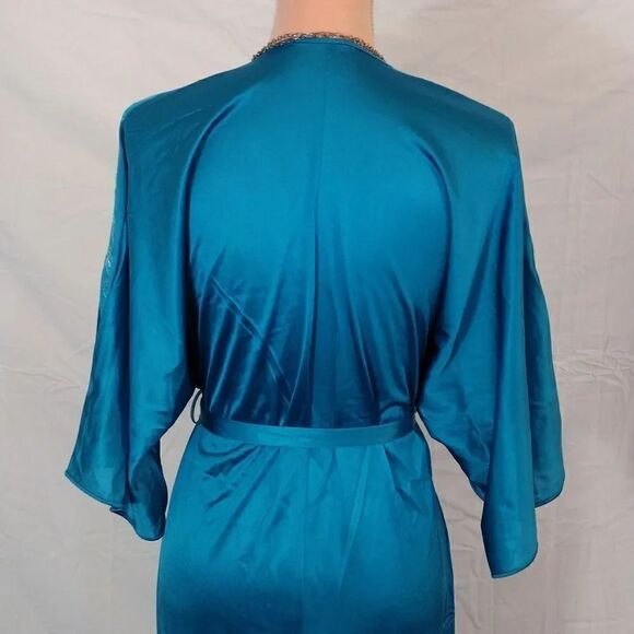 VTG 70s VF Teal Paisley Embroidered Wide Sleeve Long Nylon Robe Small - Picture 16 of 17